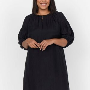 Curvy Wacaysa 9 Kjole Sort